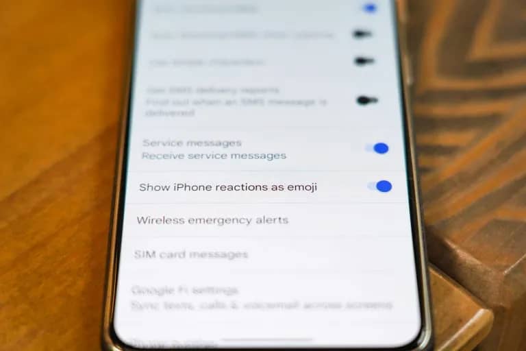 IPhone emoji reaction on Google message beta